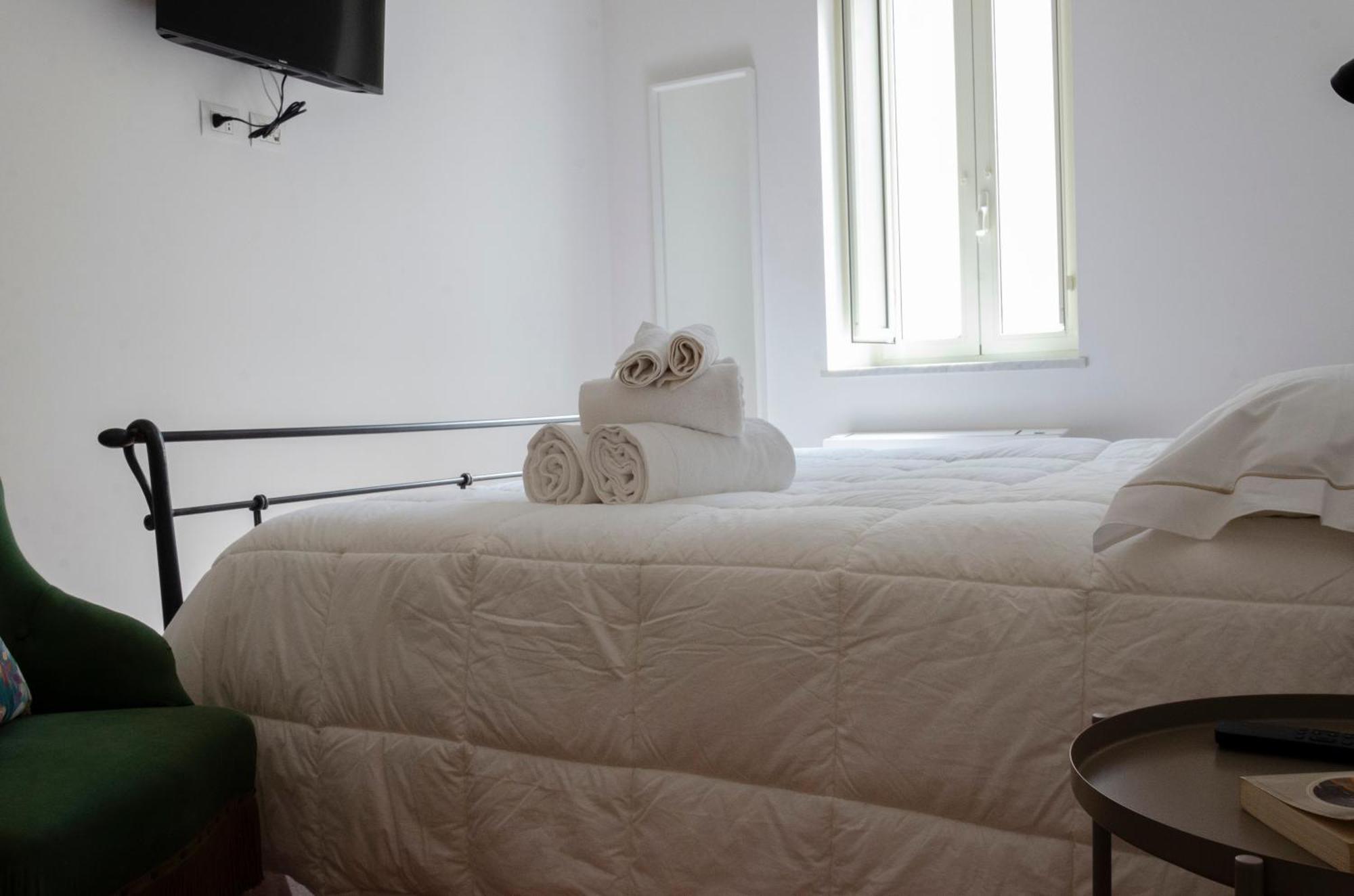 Suite Dante Неаполь Экстерьер фото